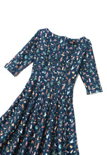 Indlæs billede til gallerivisning Scarlette Mørkeblå Nøddeknækker kjole🎄