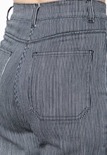 Indlæs billede til gallerivisning Stribet Capribukser ❤️☘️