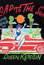 Indlæs billede til gallerivisning Road to the Sun T-shirt ❤️