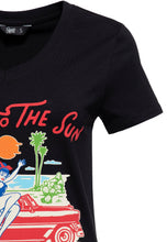 Indlæs billede til gallerivisning Road to the Sun T-shirt ❤️