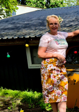 Indlæs billede til gallerivisning Rosa Floral - Pencil ❤️