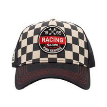 Indlæs billede til gallerivisning Trucker-kasket 'Racing Kulture' i sort: One Size 🍋