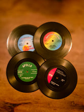 Indlæs billede til gallerivisning Vintage record - bordskåner
