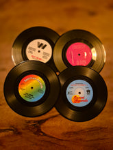 Indlæs billede til gallerivisning Vintage record - bordskåner
