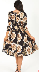 Jasmin floral swing kjole 🌻🍀