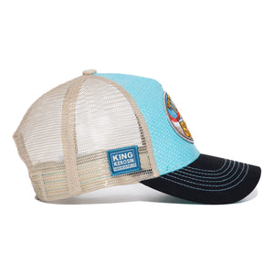 Trucker Cap «Titties and Beer» - lyseblå ☘️