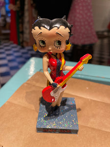 Betty Boop -  Guitarist 🌻