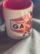 Indlæs billede til gallerivisning Tims Retro Garage pin up - Kop🍋
