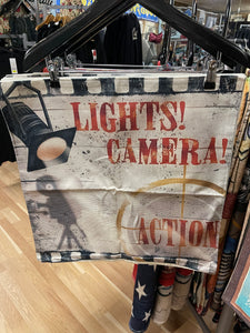 Lights camera - Pude 🌻