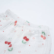 Indlæs billede til gallerivisning T-shirt + musselinbukser 🍒
