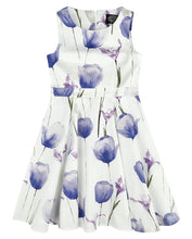 Indlæs billede til gallerivisning Flower tea dress ☘️
