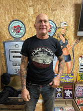 Indlæs billede til gallerivisning Older and Wiser speed shop - t-shirt sort
