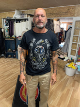 Indlæs billede til gallerivisning Speed Shop Custom cycles - t-shirt sort
