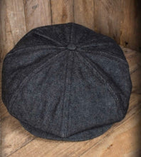Indlæs billede til gallerivisning Slugger cap  - Hat mørk grå med nistre af hvid
